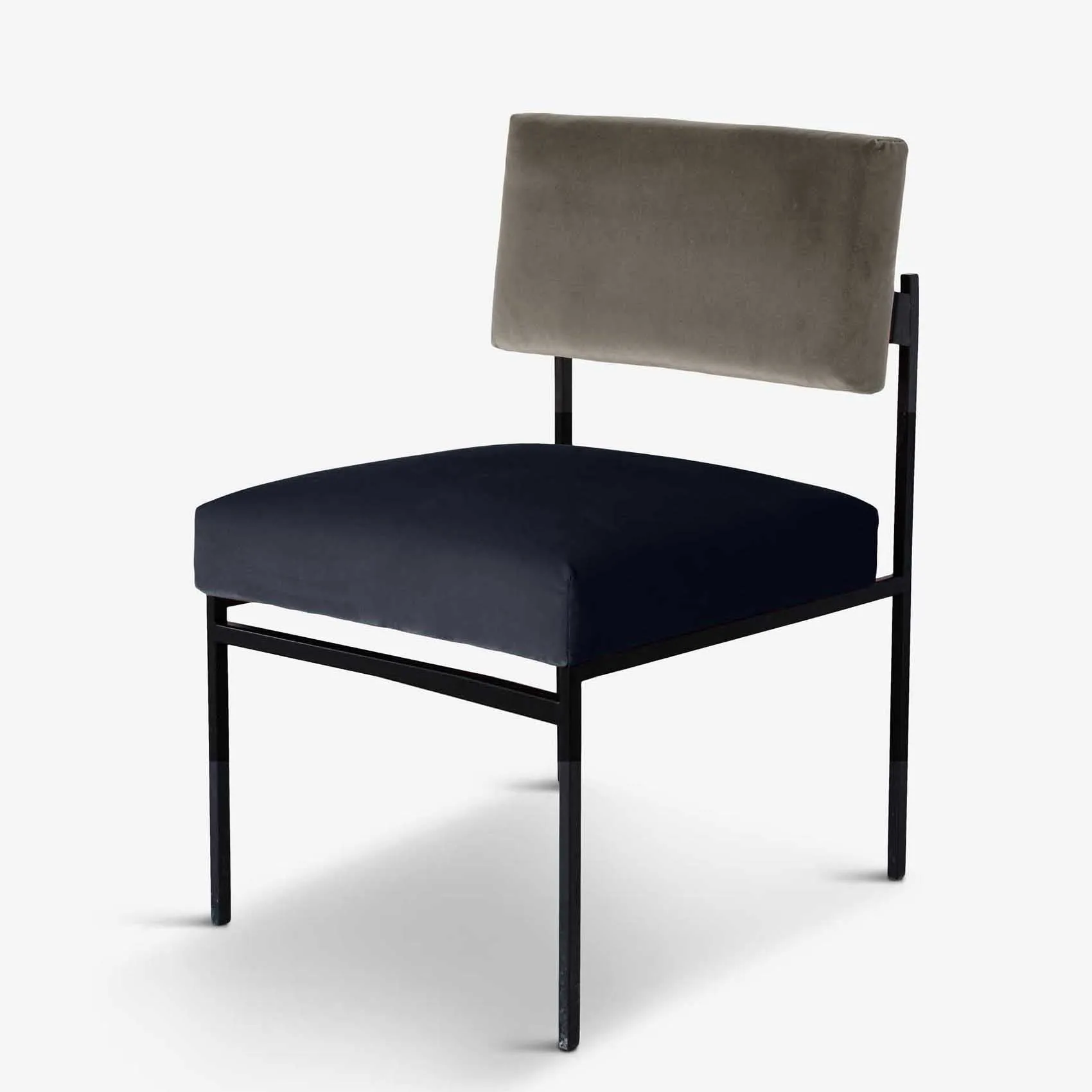 Aurea sustainable dining chair