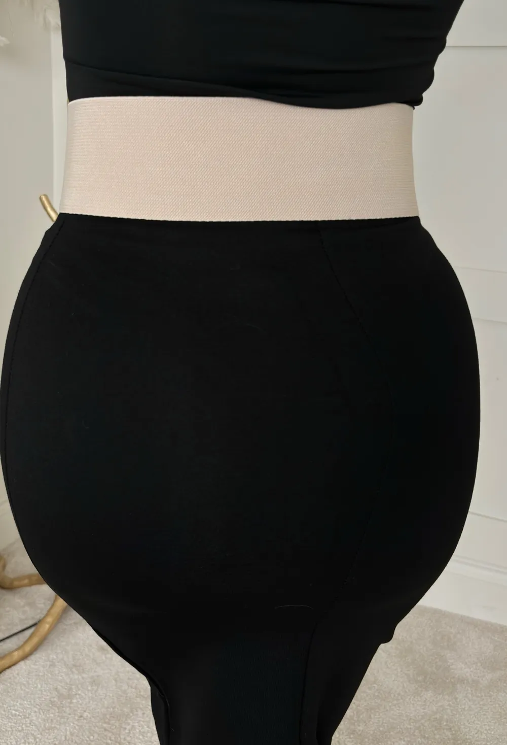 Studded Baddie Nude Buckle Detail Elasticated Belt