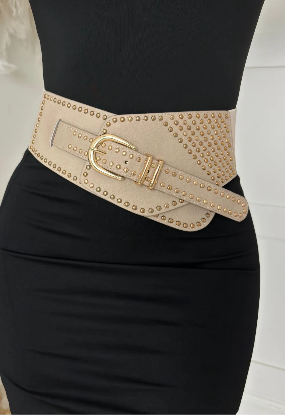 Studded Baddie Nude Buckle Detail Elasticated Belt